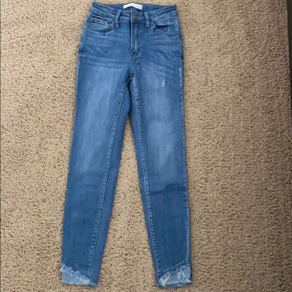 Neture skinny jeans from Gliks.